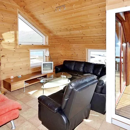 Dom wakacyjny 6 Person In Eidsvag-by Traum