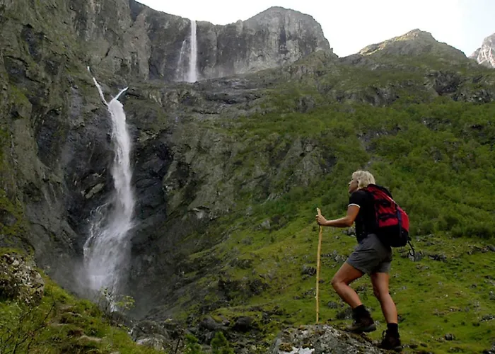בית נופש 6 Person In Eidsvag-by Traum *
